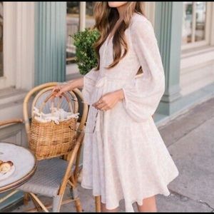 Cream Esther Gal Meets Glam